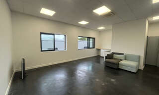 Commerce  43 m² à louer à Ludon-Médoc (33290)