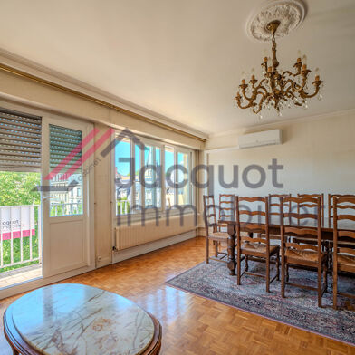 Appartement 4 pièces 149000 €