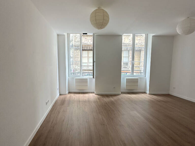 Studio rénové de 33 m² — photo 1