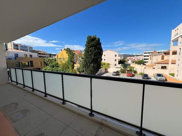 T3 GRANDE TERRASSE PROCHE PLAGE — photo du bien