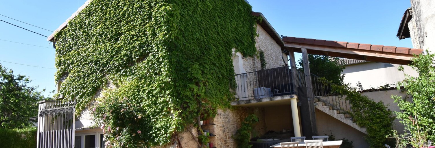 Maison 8 Pièces 143 m² à vendre à Lugny (71260)