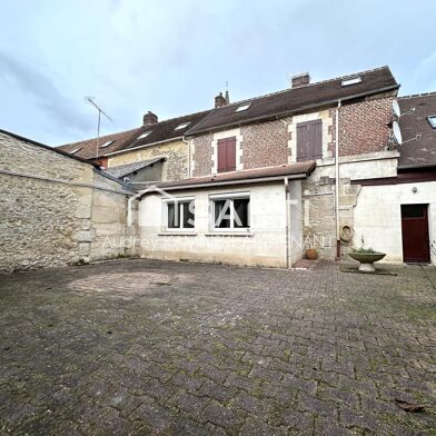 Maison 6 pièces 284900 €