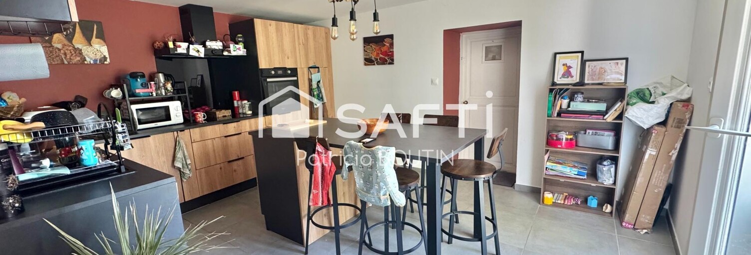 Maison 7 Pièces 139 m² à vendre à Aigondigné (79370)