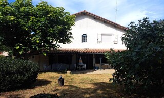 Maison 7 Pièces 219 m² à vendre à Roquefort (40120)
