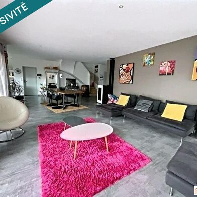 Maison 5 pièces 499000 €