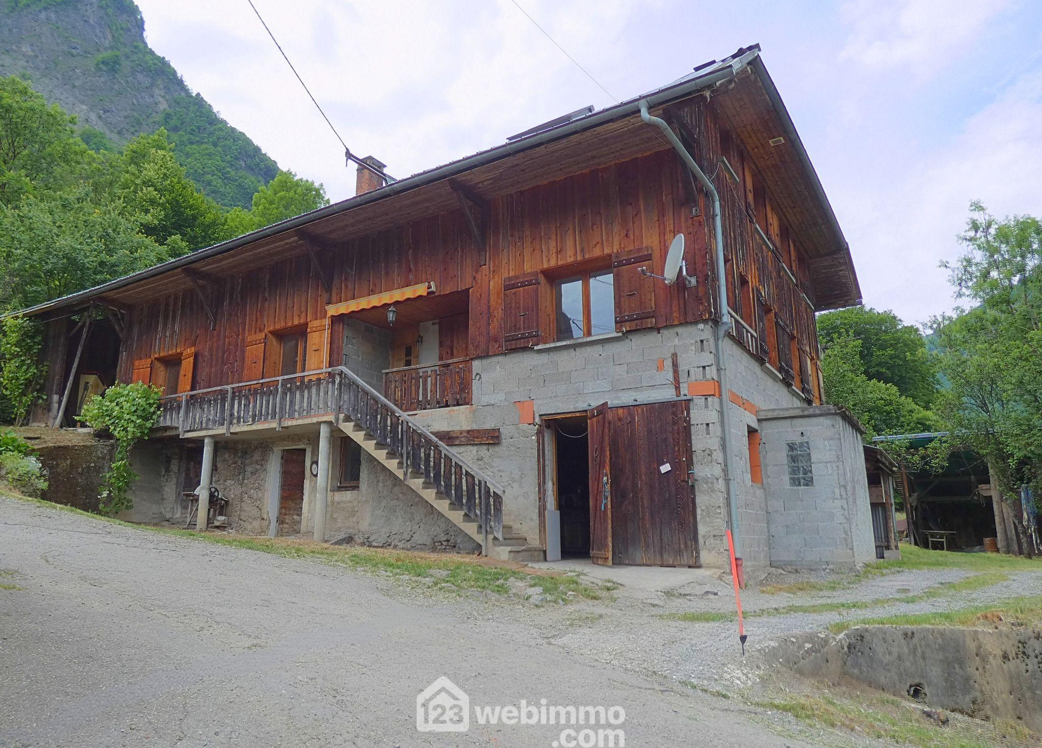 Grange aménagée - 154m² - Ugine