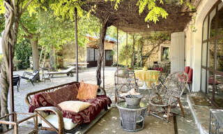 Maison 10 Pièces 230 m² à vendre à Camaret-sur-Aigues (84850)