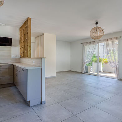 Appartement 4 pièces 465000 €