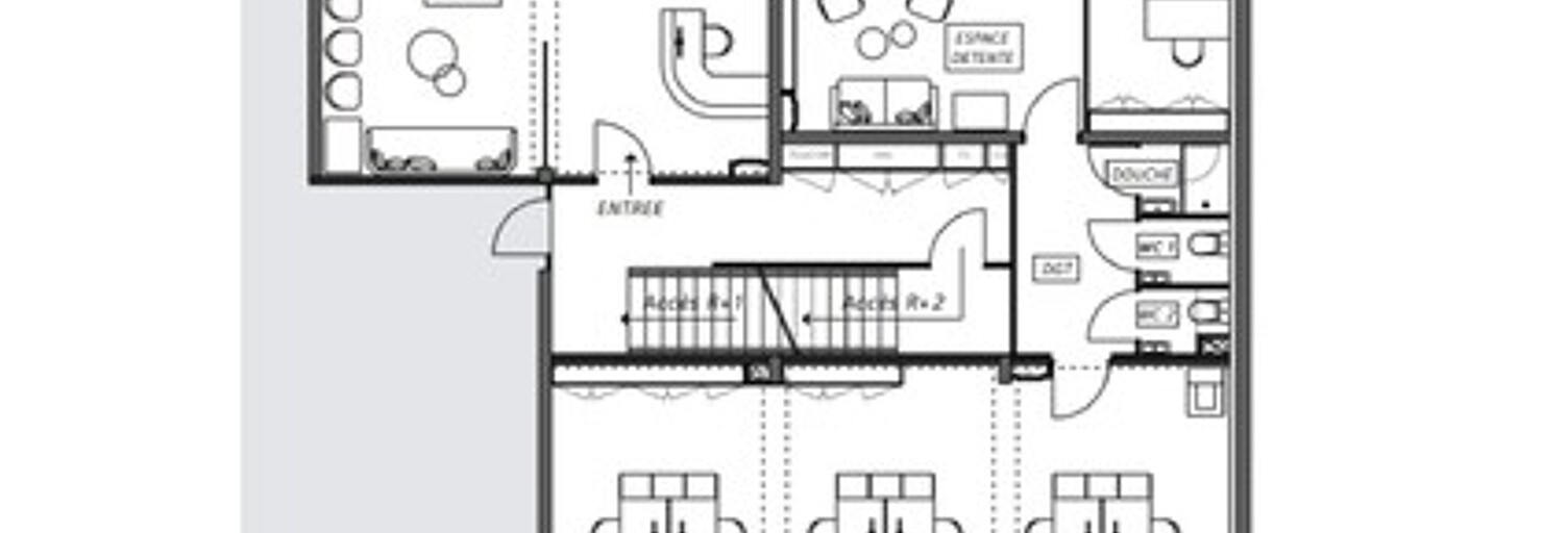 Bureau  185 m² à louer à Vannes (56000)