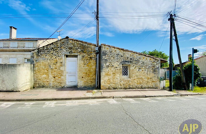 Maison T2 BIS avec jardin centre ville de Lesparre — photo 4