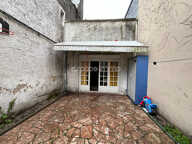 IMMEUBLE DE RAPPORT  - MUR COMMERCIAUX - HABITATION - MAROMME - 148.71m² -  4 CHAMBRES — photo 3