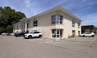 Bureau  244 m² à louer à Les Pennes-Mirabeau (13170)
