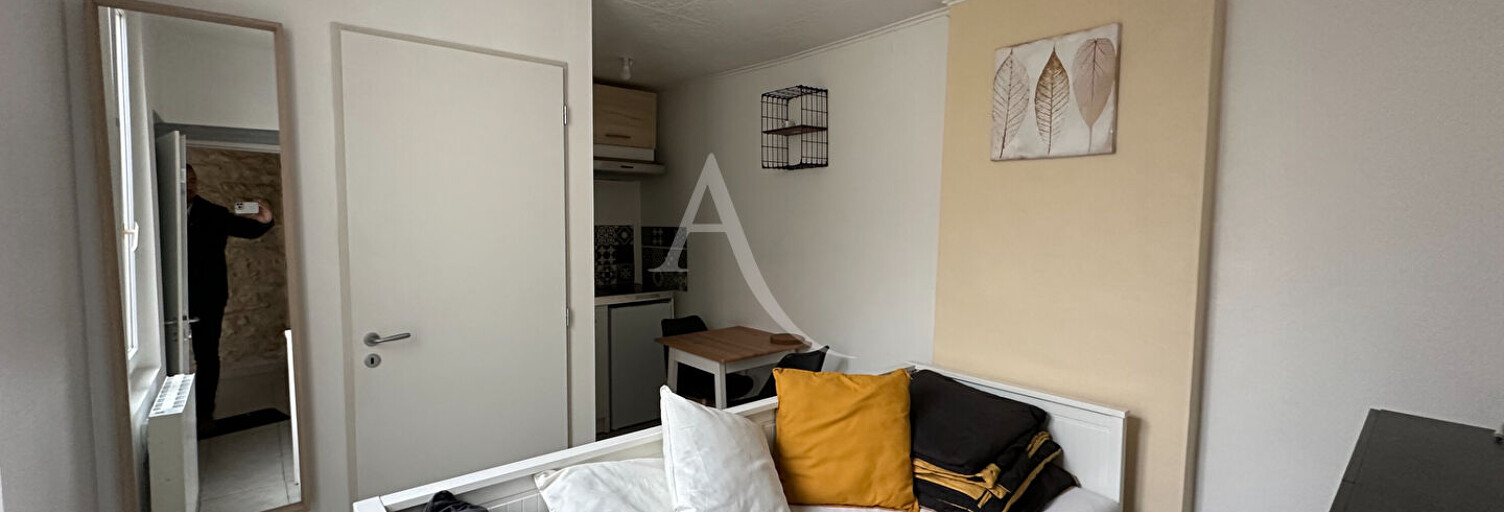 Appartement 1 Pièce 14 m² à louer à Rochefort (17300)