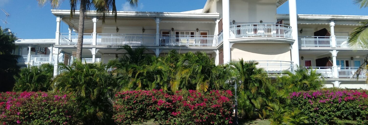 Appartement 1 Pièce 42 m² à vendre à Saint-François (97118)