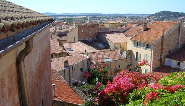 Villa / Maison 4 pièces  à vendre Hyères 83400