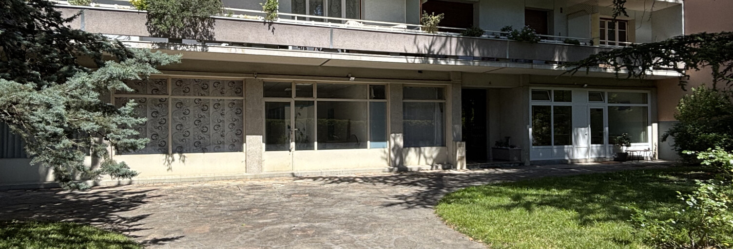 Commerce  113 m² à vendre à Grenoble (38100)