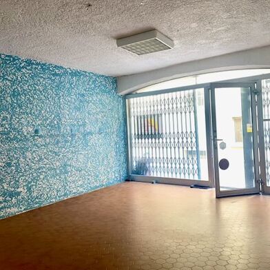 Commerce 2 pièces 245000 €