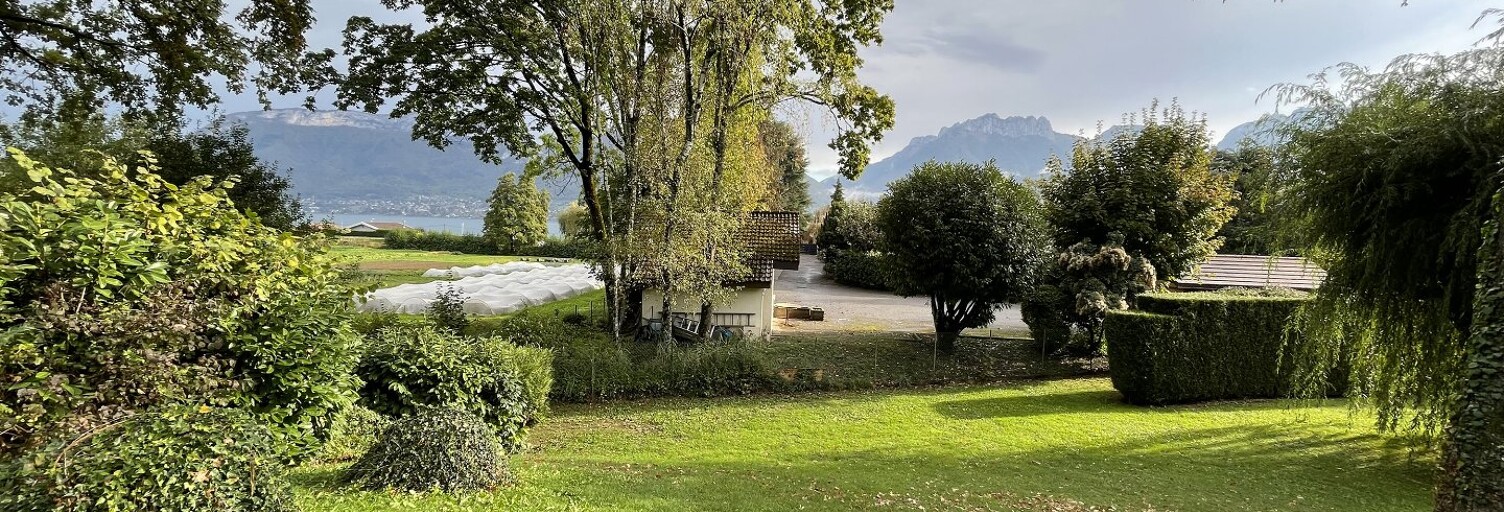 Terrain  877 m² à vendre à Sevrier (74320)