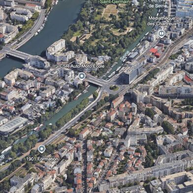 Commerce  330000 €