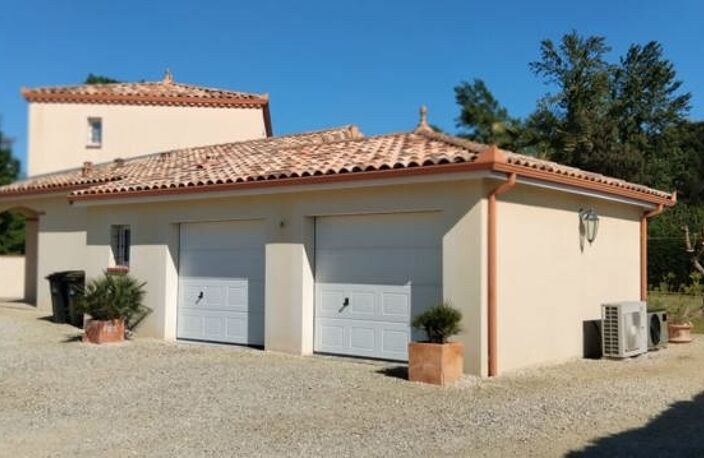 Villa de 5 pièces principales — photo 2