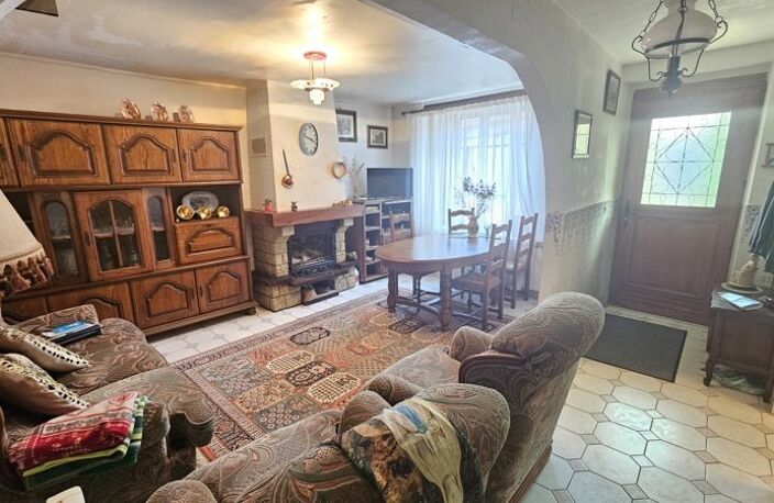 Maison en pierre de 3 pièces principales — photo 3
