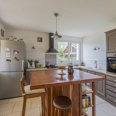 Maison 5 pièces 229999 €