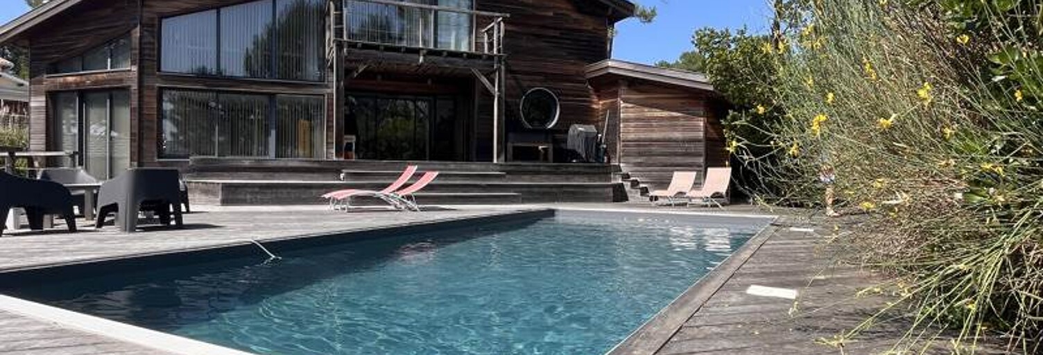 Maison 9 Pièces 233 m² à vendre à Lacanau (33680)