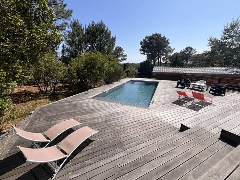 Structure bois de 9 pièces principales — photo 1