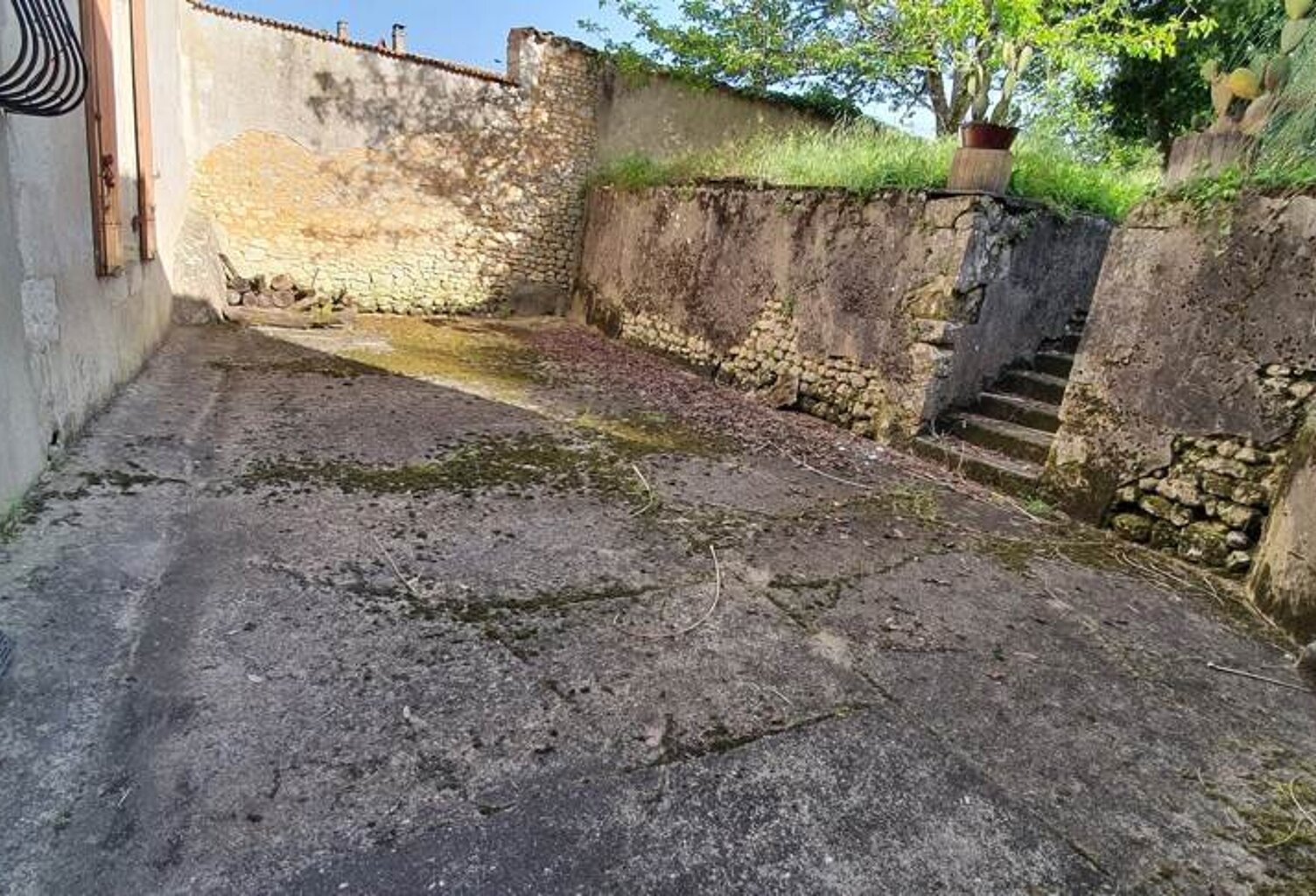 Maison de bourg de 7 pièces principales — photo 1
