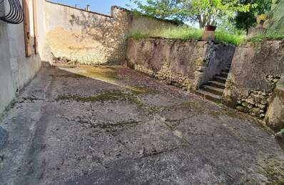 Maison de bourg de 7 pièces principales — photo du bien