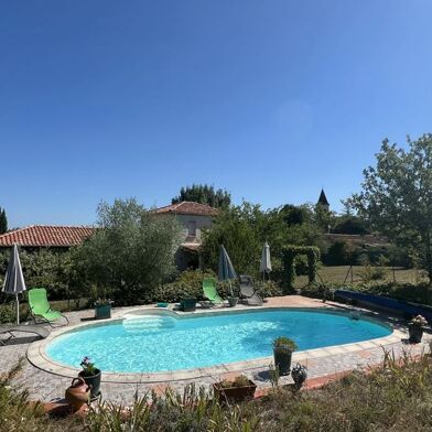 Maison 6 pièces 317700 €