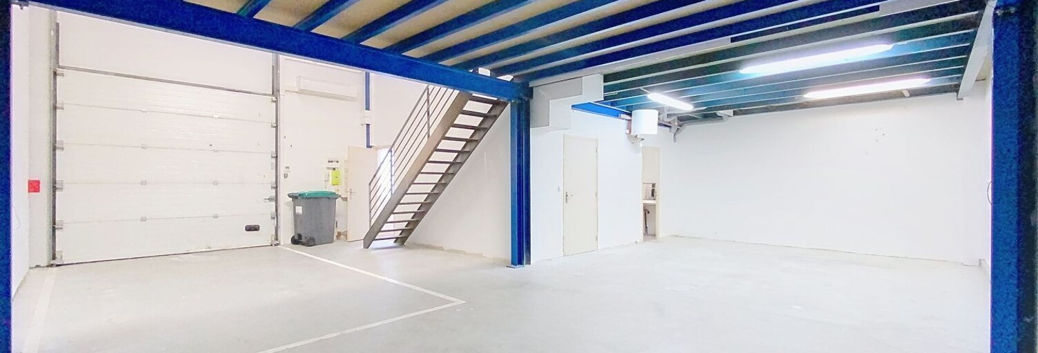 Commerce  183 m² à louer à Varennes-Jarcy (91480)