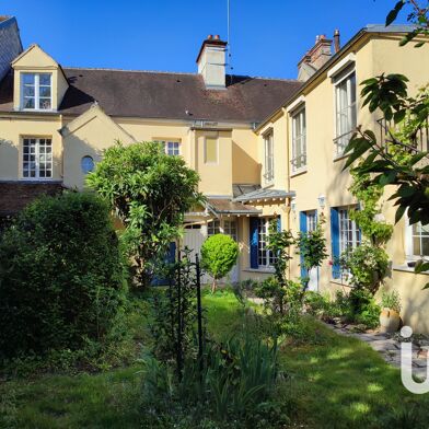 Maison 10 pièces 1085000 €