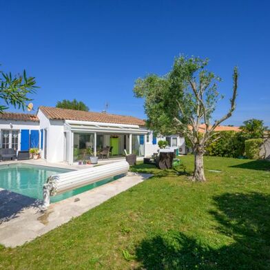 Maison 4 pièces 748000 €