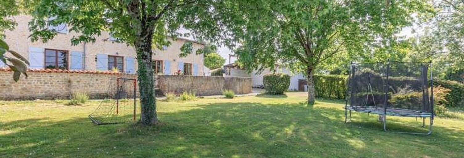 Maison 18 Pièces 405 m² à vendre à Tonnay-Charente (17430)