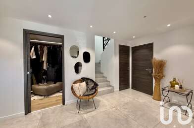 Maison 5 pièces 990000 €