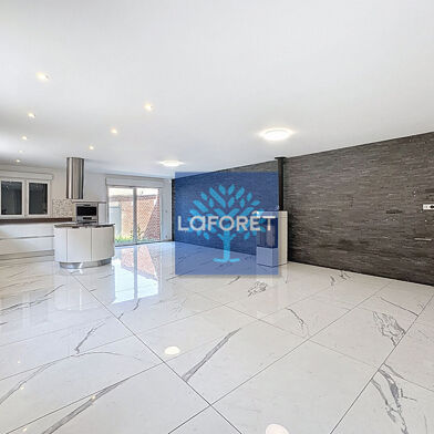 Maison 8 pièces 320000 €