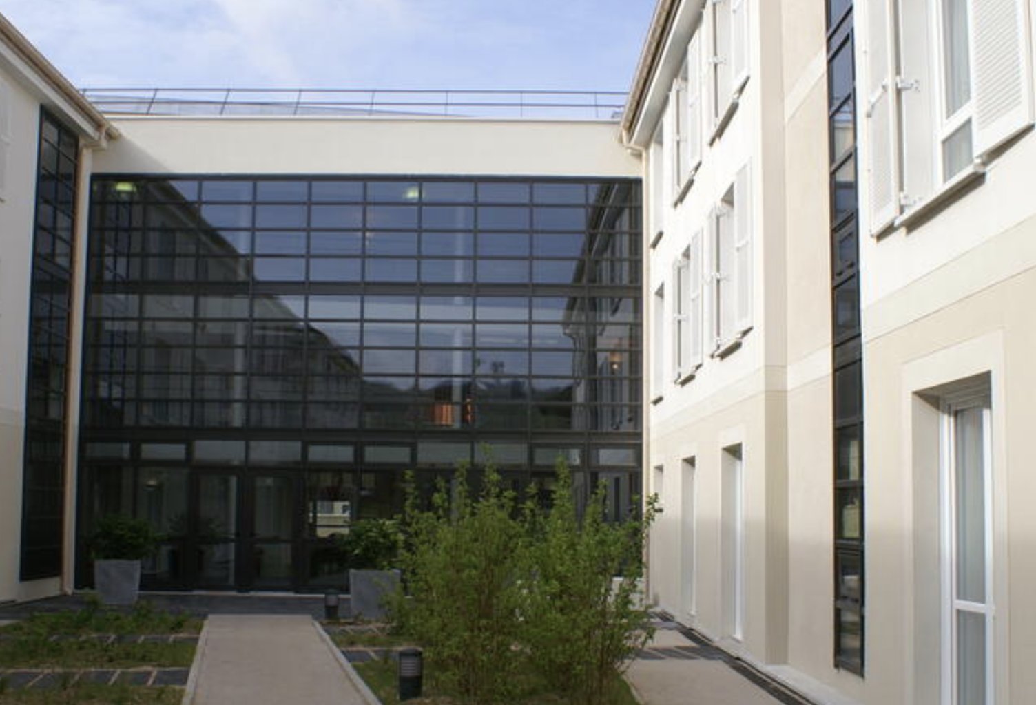 INVESTISSEMENT LMNP - EPHAD RENTA 5,8 % - RUEIL MALMAISON (9 — photo 1