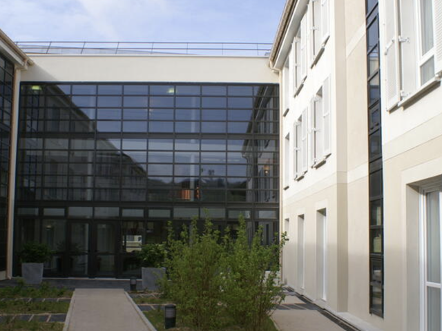 INVESTISSEMENT LMNP - EPHAD RENTA 5,8 % - RUEIL MALMAISON (9 — photo du bien