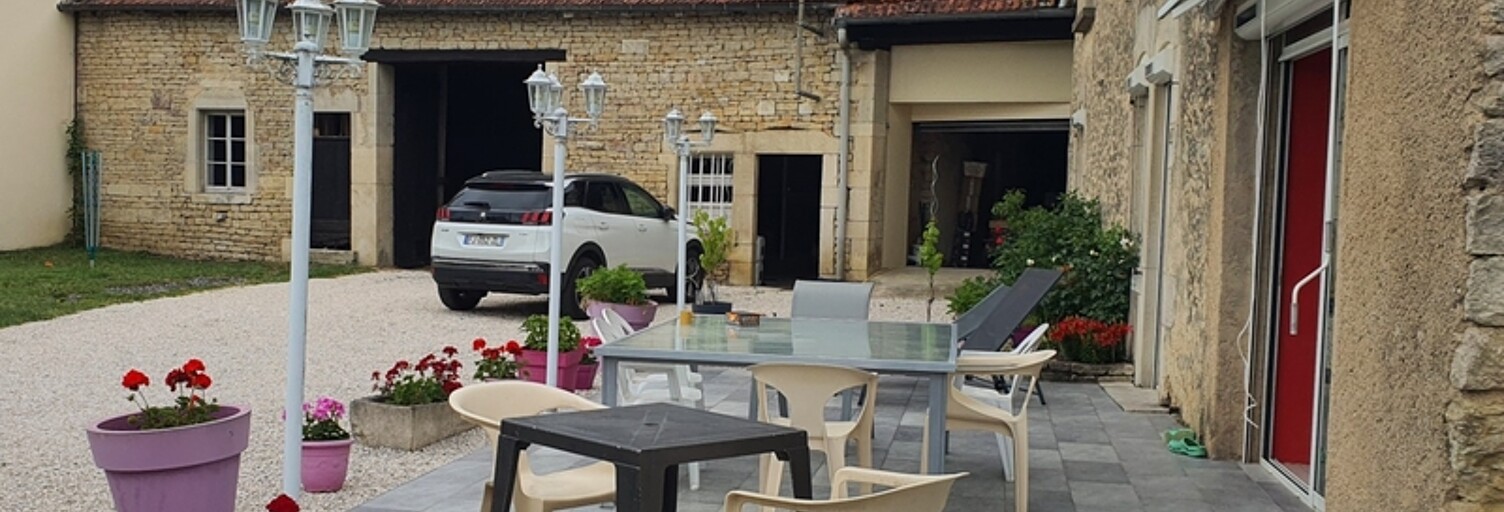 Maison 5 Pièces 230 m² à vendre à Neufchâteau (88300)