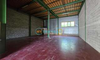 Local industriel  240 m² à louer à Courtry (77181)