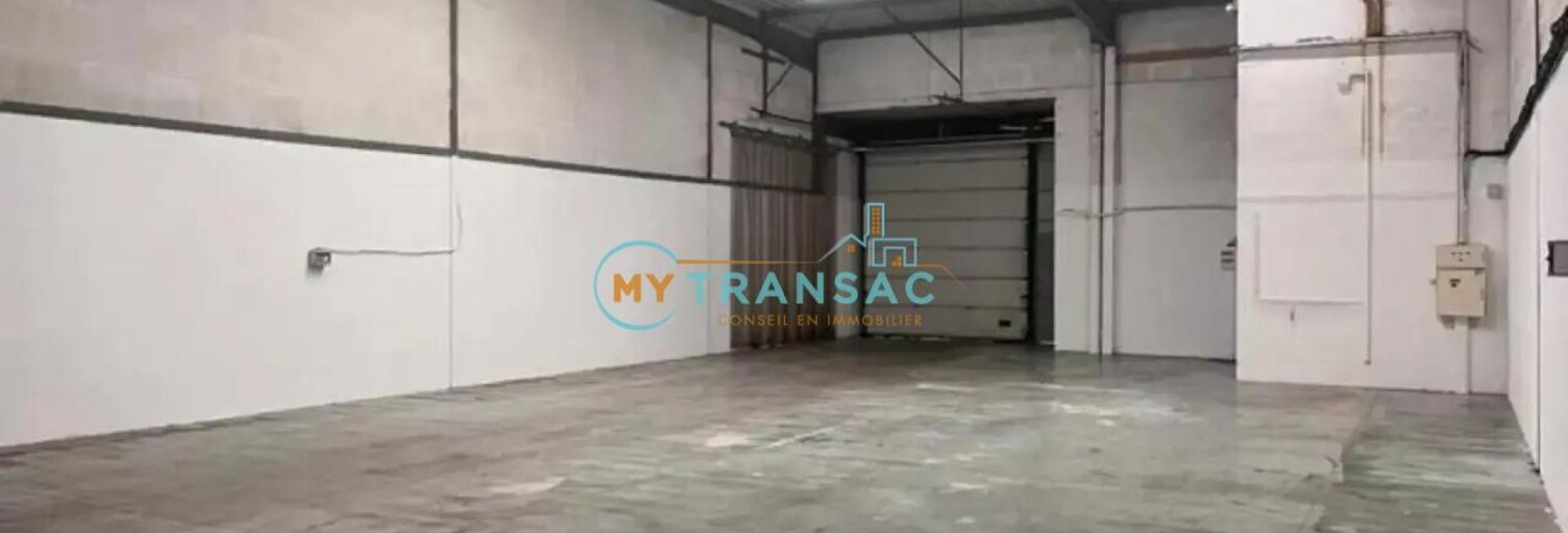 Local industriel  366 m² à louer à Bondy (93140)