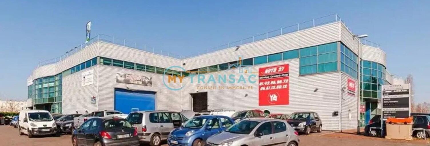 Local industriel  342 m² à louer à Valenton (94460)