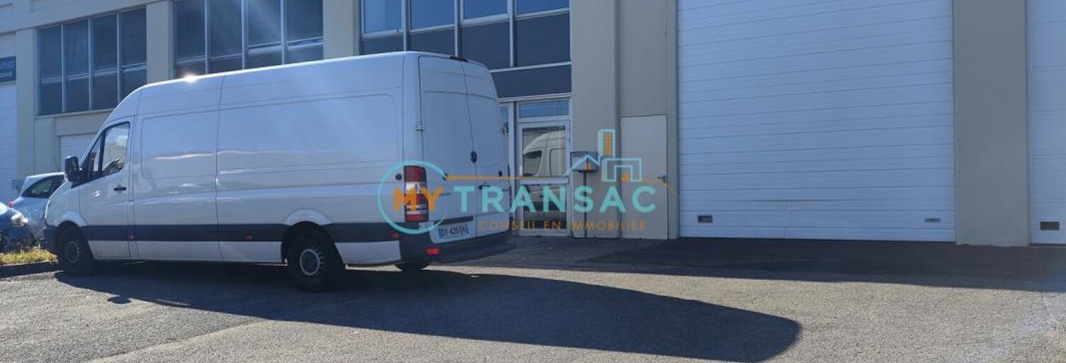 Local industriel  582 m² à louer à Valenton (94460)