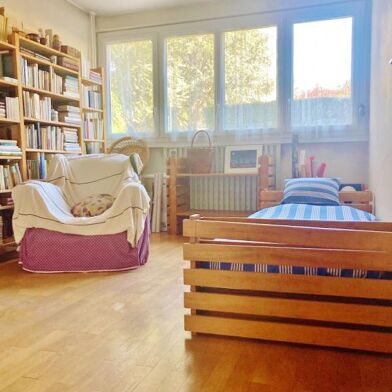 Appartement 5 pièces 335000 €