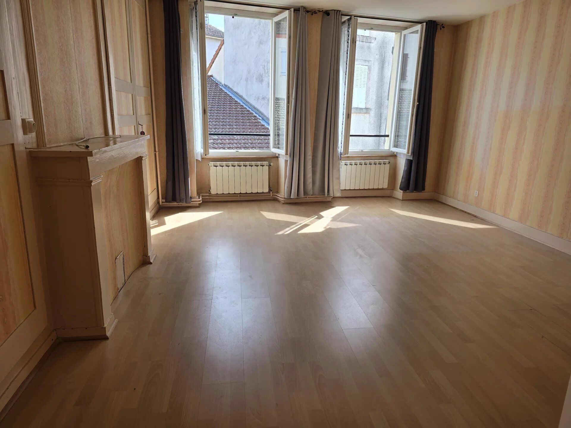 Maison 4 pièces 131 m² · à Jumeaux · 131 m² · 117 000 €