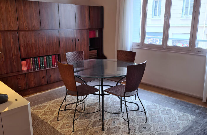 Vente appartement 4 pièces 55 m² Lyon 7 (69007) — photo 2
