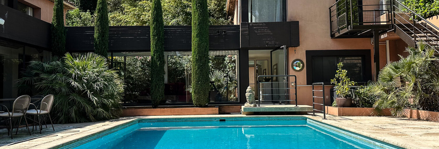 Maison 7 Pièces 275 m² à vendre à Villeneuve-lès-Avignon (30400)