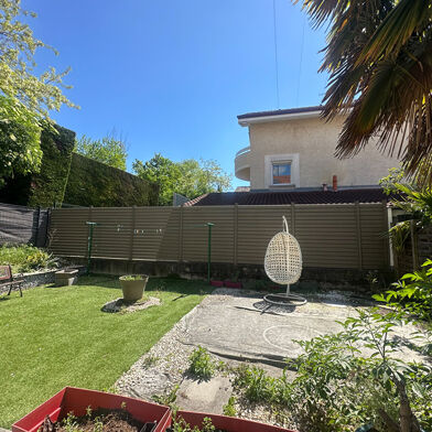 Appartement 4 pièces 399000 €