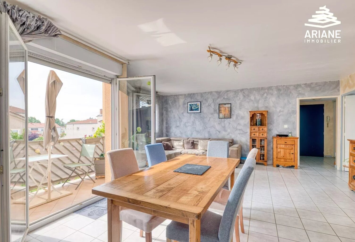 Appartement T5 duplex avec parking et 2 balcons — photo 1